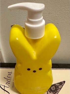 Peeps Yellow Bunny Marshmallow Scented Hand Soap Dispenser Perfect For Easter